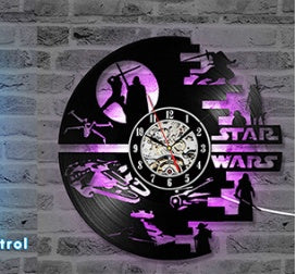 Creative Fashion Room Decoration Wall Clock Animal Shape Retro Wall Clock